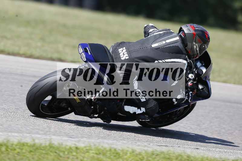 /44 09.08.2025 Plüss Moto Sport ADR/Freies Fahren/backside